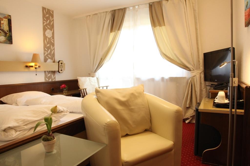 Kurhotel Wuerdinger Hof Bad Fussing Bilik gambar